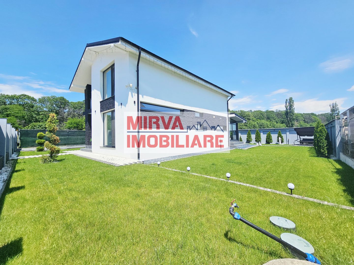 Vila moderna din Strejnicu – confort, natura și intimitate - Poză 5