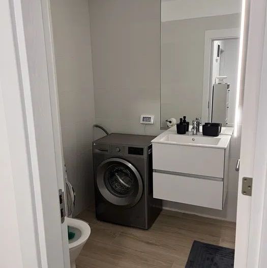 Garsonieră Novum 56 – terasă, centrală proprie, Metrou 10 min - Poză 7