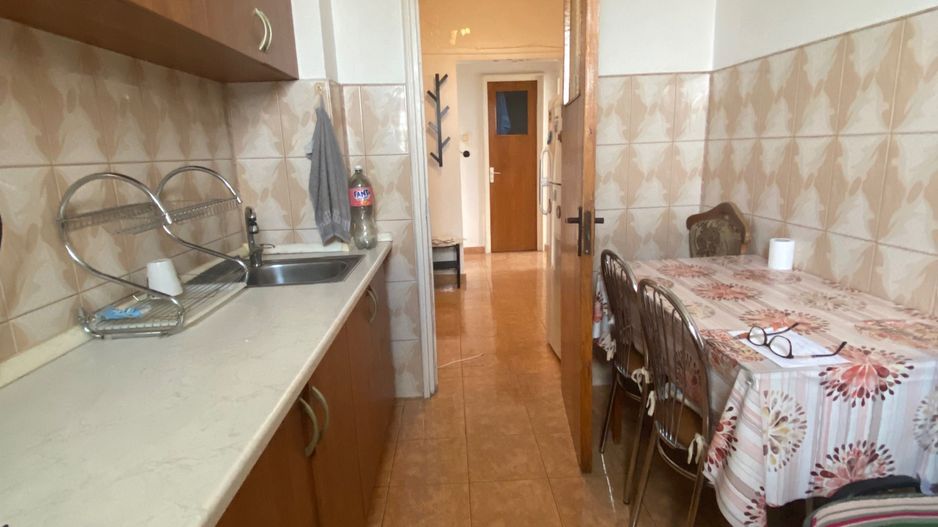 Apartament 2 camere, decomandat, Metrou Dristor 2 min - Poză 4