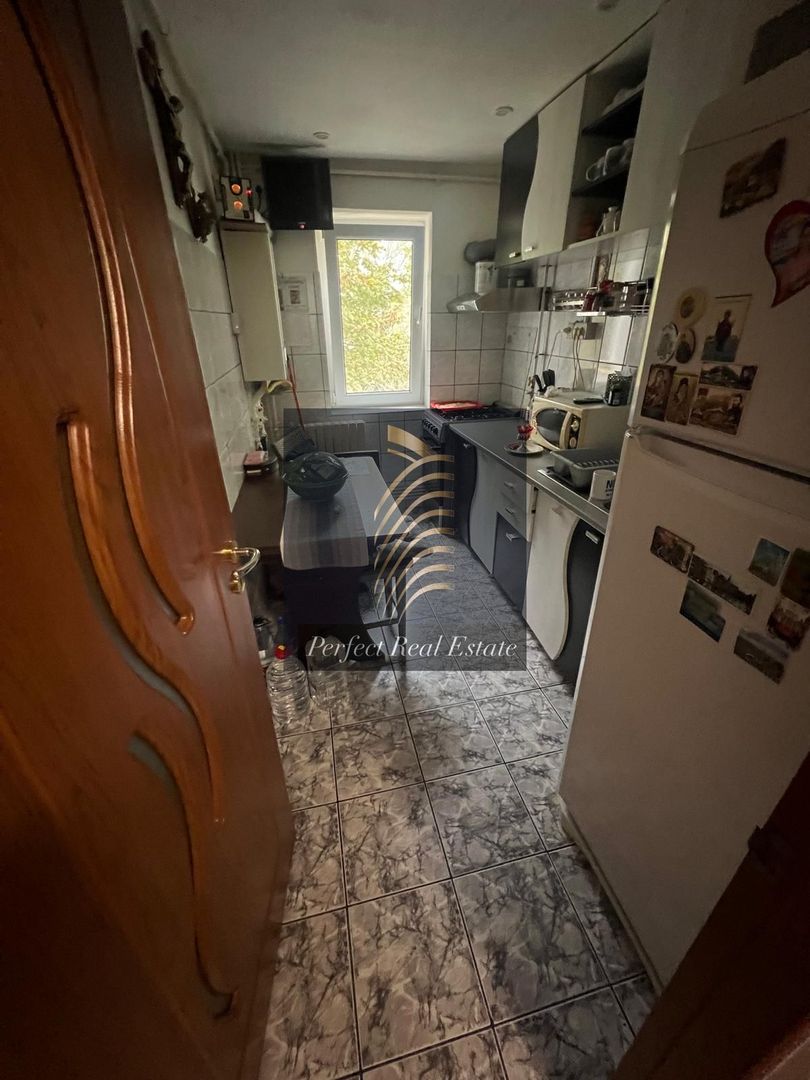 De vânzare –  EXCLUSIVITATE! Apartament 3 camere, semi confort I, - Poză 5