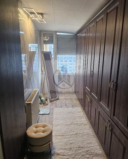 Apartament 2 camere , bd unirii , stradal - Poză 3