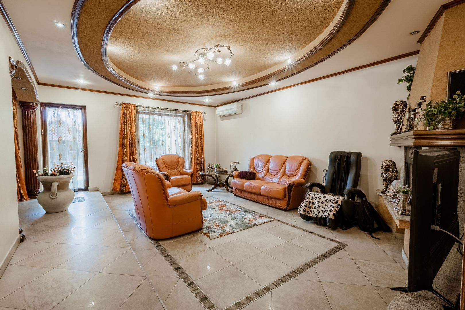 Vilă 6 camere în cartierul Alfa - Poză 2