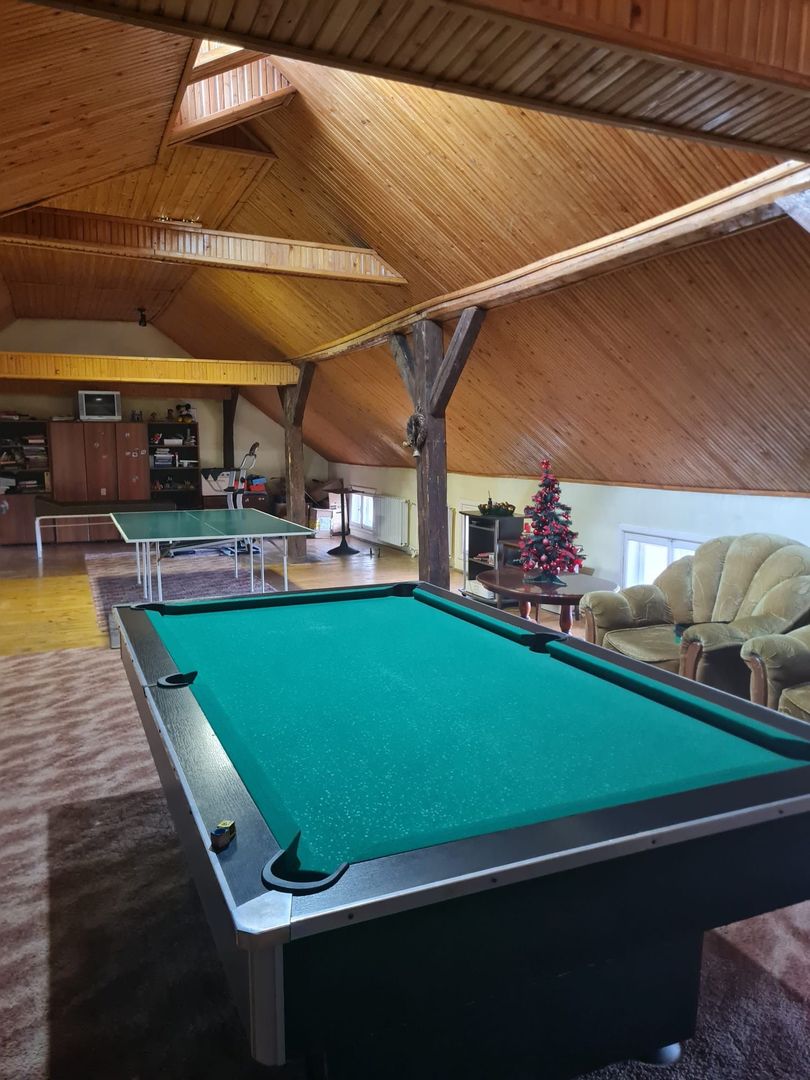 Vila generoasa,destinatii multiple - Poză 27