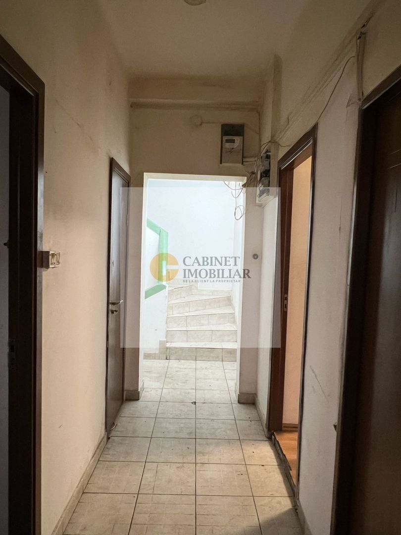 Vilă Modernă în Domenii, Aproape de Biserica Casin - Poză 8