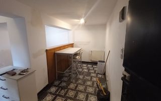 Apartament la casă | Decomandat | 100 MPU | Central - Poză 16