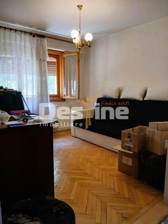 Apartament de vanzare zona centrala etaj 2/8 cu lift - Poză 3
