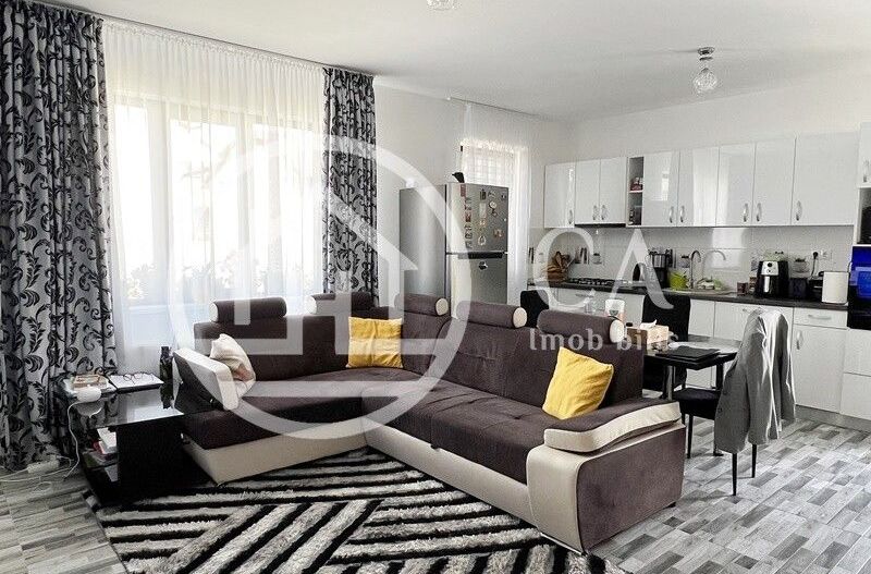 Casă de vanzare cu 4 camere in Cartierul Tineretului, Oradea - Poză 1