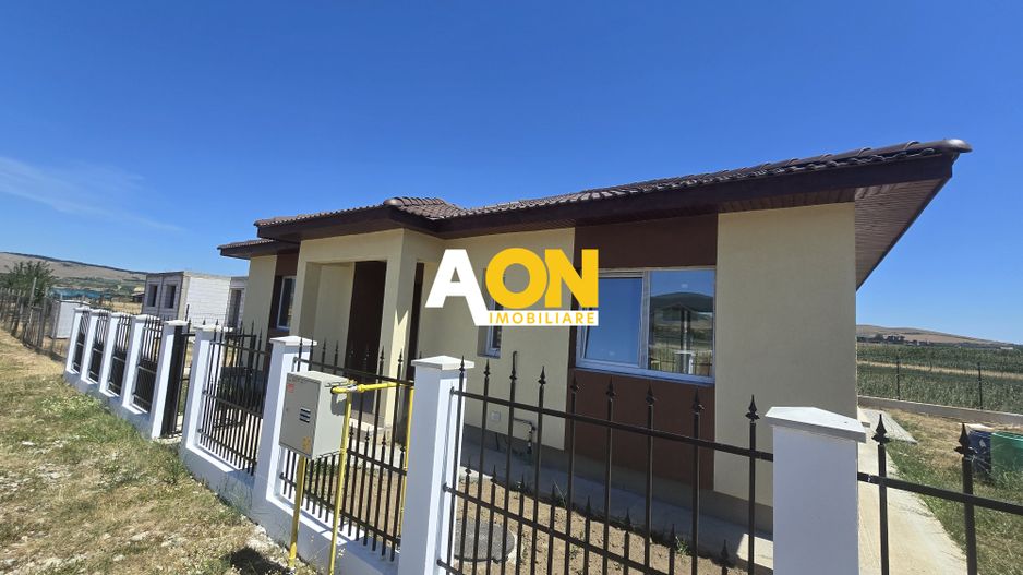 Casă individuală de vânzare în zona Micești - Alba Iulia, 4 camere - Poză 1