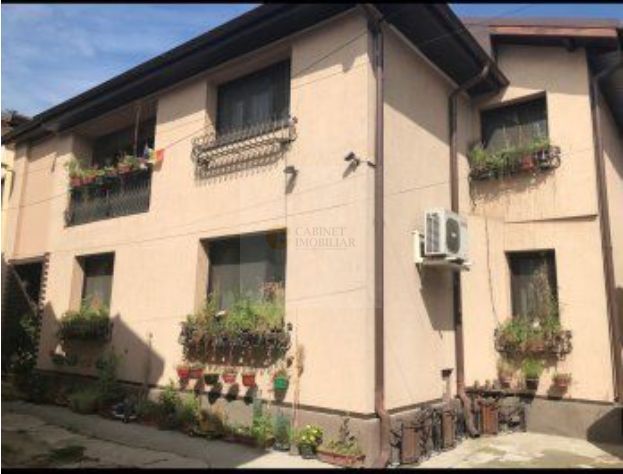 Casa Individuala | P+1+M | 232mp utili | Sector 2 - Poză 1