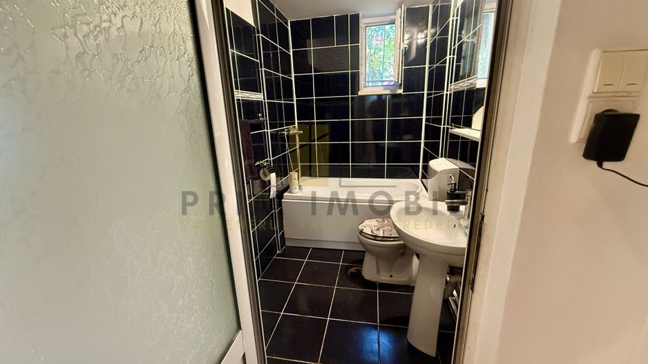 2 camere Decomandat – Copou, Bd. Carol I, 250 m de Universitate - Poză 10