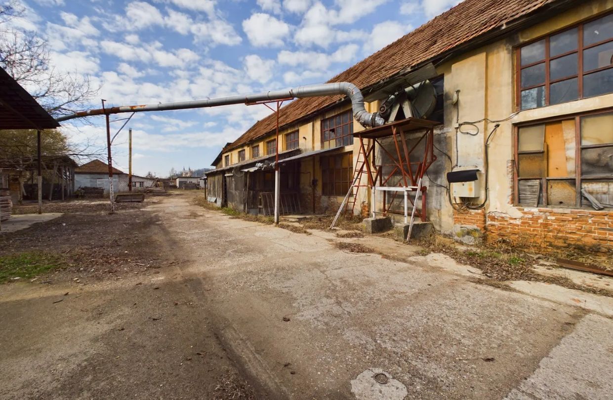 Hala industriala de inchiriat + Teren - Lipova - Poză 14