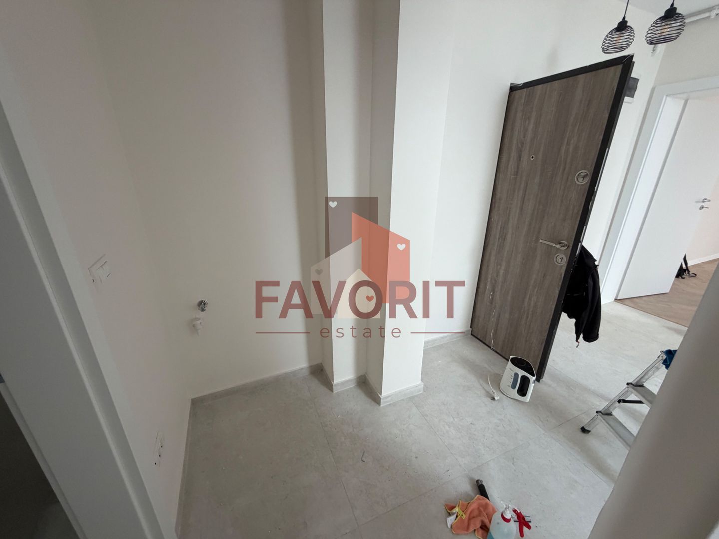 NOU. Disponibil imediat. Decomandat. Zona Soarelui - Poză 9