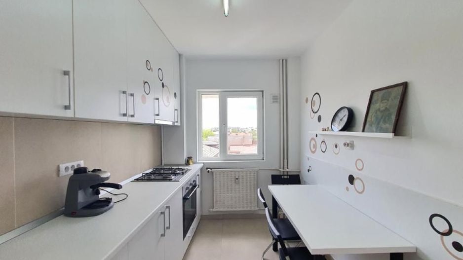 Apartament luminos cu doua camere decomandat, Turda - Poză 8