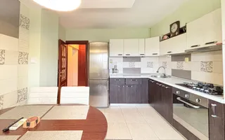 Închiriere Apartament 2 camere, vedere Palatul Parlamentului - Poză 12