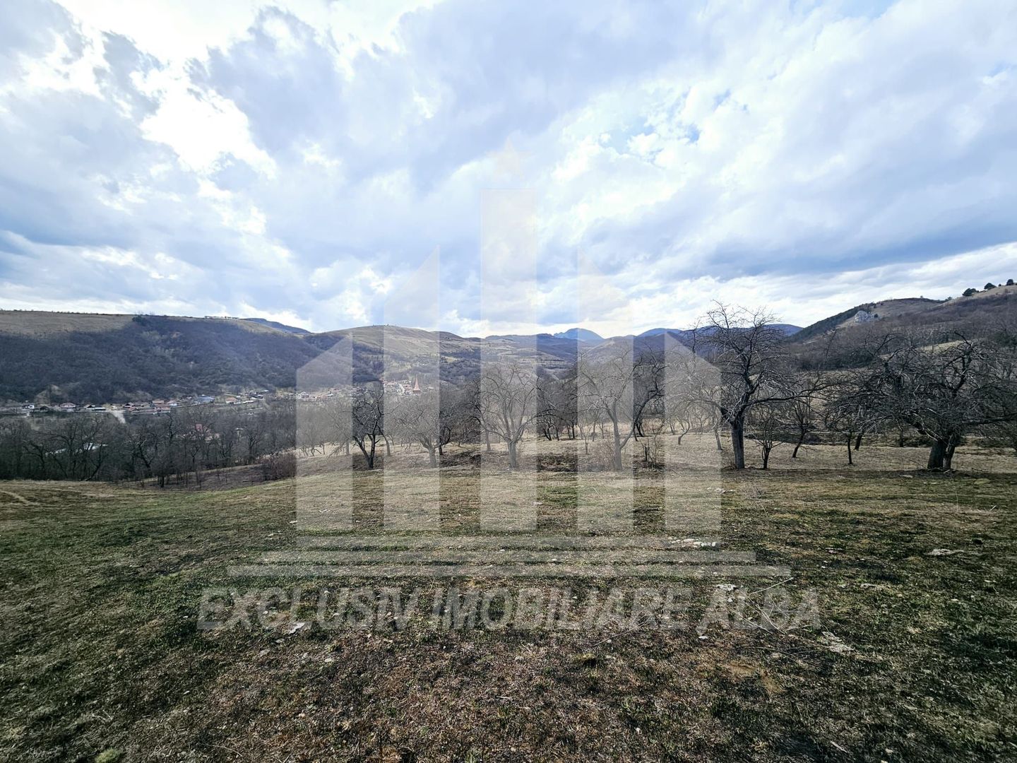 Teren intravilan de vanzare, Geogiu de Sus - Poză 2