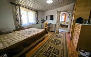Casă 4 camere și 720 mp teren + beci și anexe - Poză 11