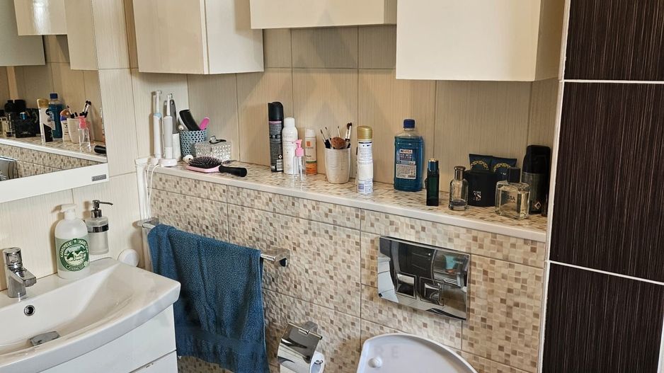 Apartament modern 3 camere baie cu geam parcare privata pe Dna Stanca - Poză 9