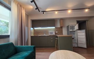 Apartament  Parcul Copou -   LUX- MODERN ! - Poză 2