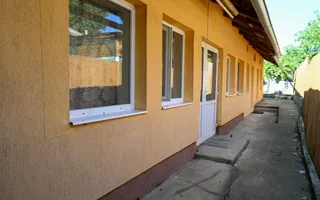 Casă din cărămidă de vanzare | 444 MP teren | Pleasa, PH | Comision 0% - Poză 11
