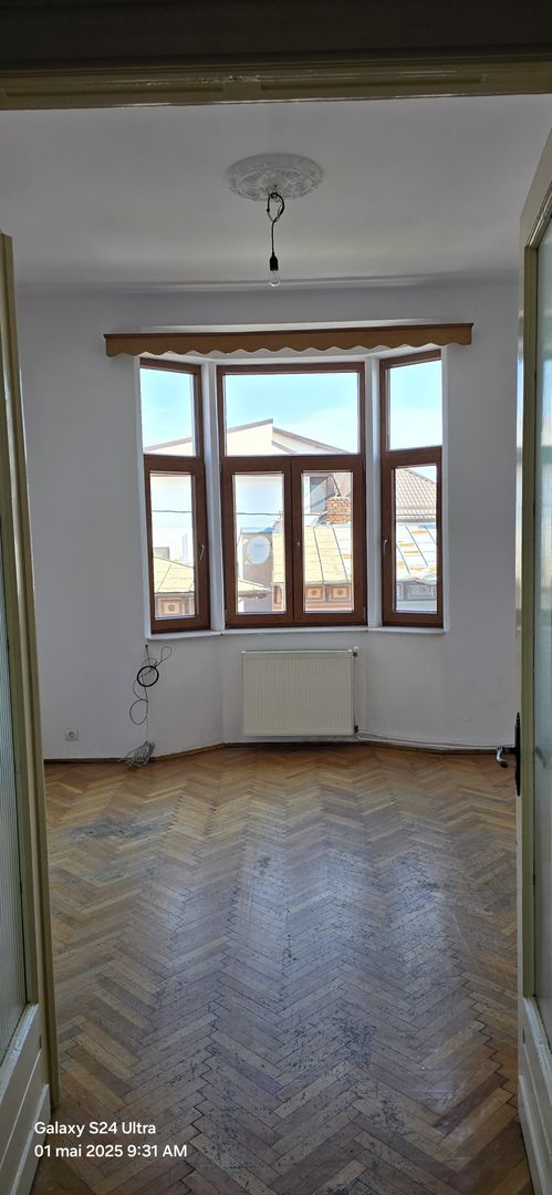 Apartament 3 camere decomandat  Hala Traian - Poză 15