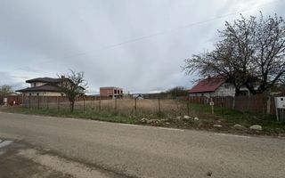 Teren intravilan 1.000 mp în Miroslava, sat Ciurbești, cu utilități și autorizație de construire - Poză 2
