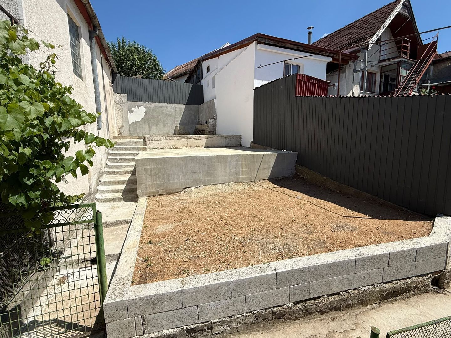 Apartament cu 2 camere cu curte si garaj - Brasovul Vechi - Str Soimului - Poză 17