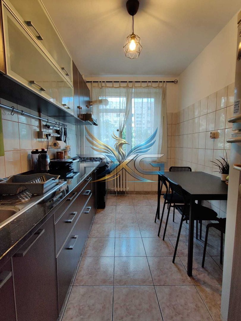 Apartament 2 camere, decomandat, mobilat si utilat, zona Vitan - Poză 3