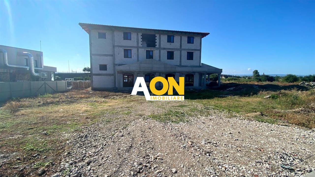 Pensiune de vanzare, zona gara - Poză 1