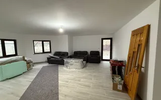CASA DE INCHIRIAT RADAUTI | IDEAL PENTRU CRESA DE COPII | - Poză 11