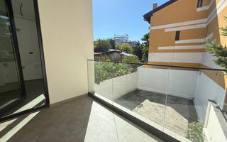 Bloc boutique la cateva minute de metrou Muncii - Poză 14