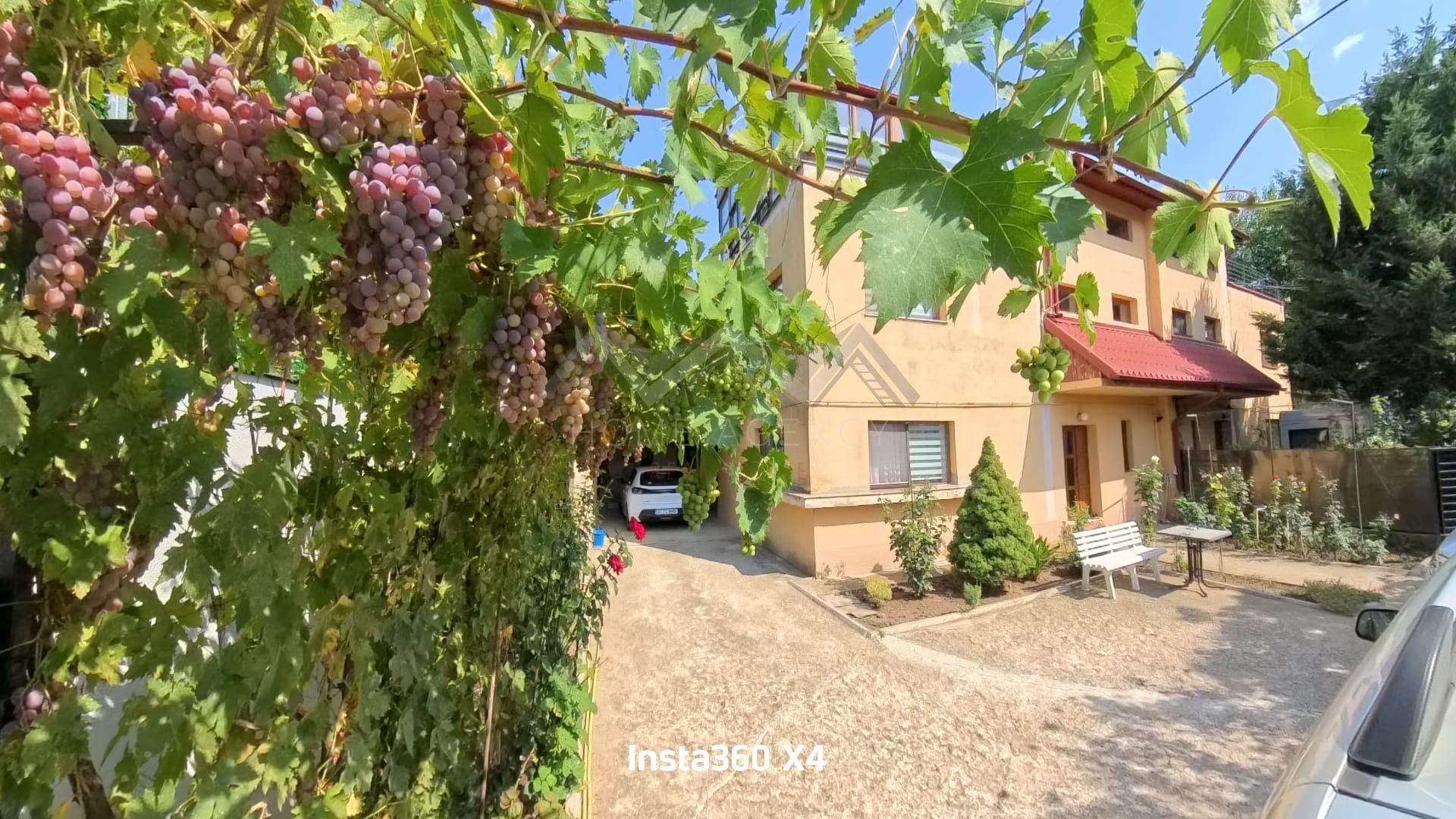 Casă individuală P+1+M cu garaj și terase spațioase – Otopeni Central - Poză 3