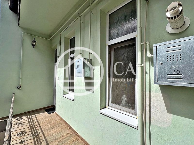 Spațiu birouri de închiriat cu 3 camere în zona Ultracentrala, Oradea - Poză 9