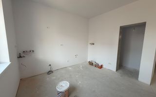 COMISION 0%. Duplex despartit prin garaj finisat la cheie in Dumbravita - Poză 6
