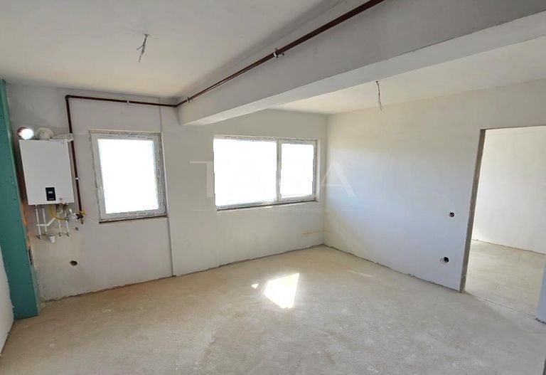 Apartament 3 camere semifinisat. Ideal familii. - Poză 1