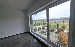 Casa premium cu teren 815 mp terasa balcon si garaj zona Selimbar - Poză 15
