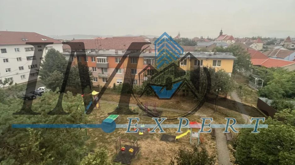 Apartament cu 2 camere de vânzare in Sebeș zona Lucian Blaga - Poză 7