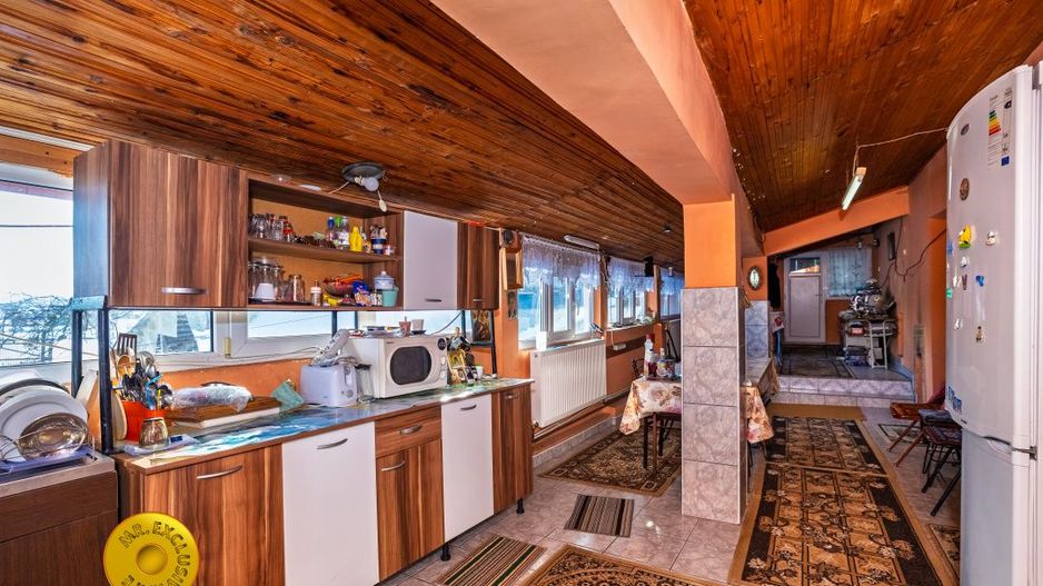Casa Parter + Mansarda  Caldararu Arges! - Poză 1