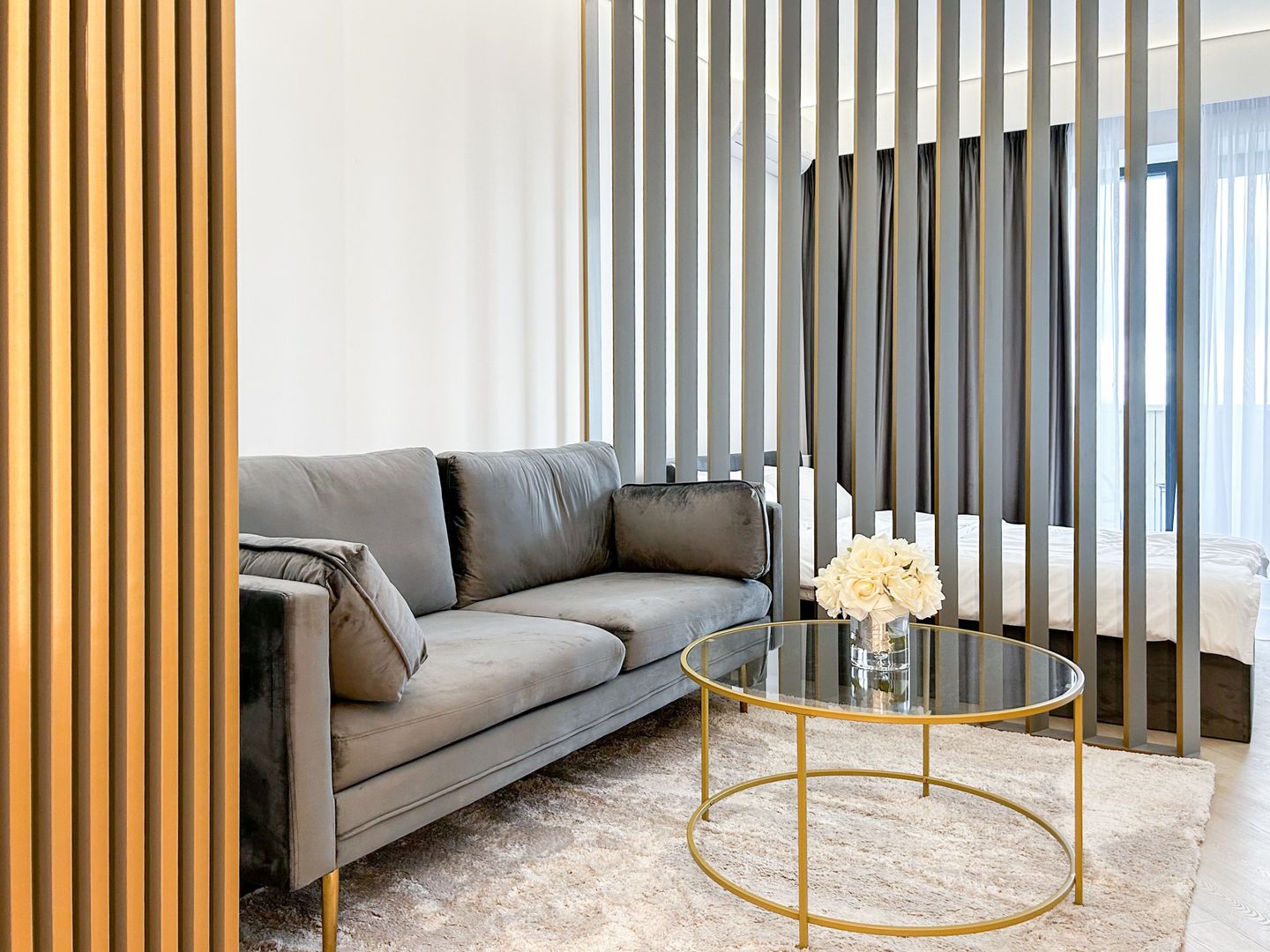 Chirie I Studio dublu premium | Etaj 9 | Vedere Sky Tower - Poză 1