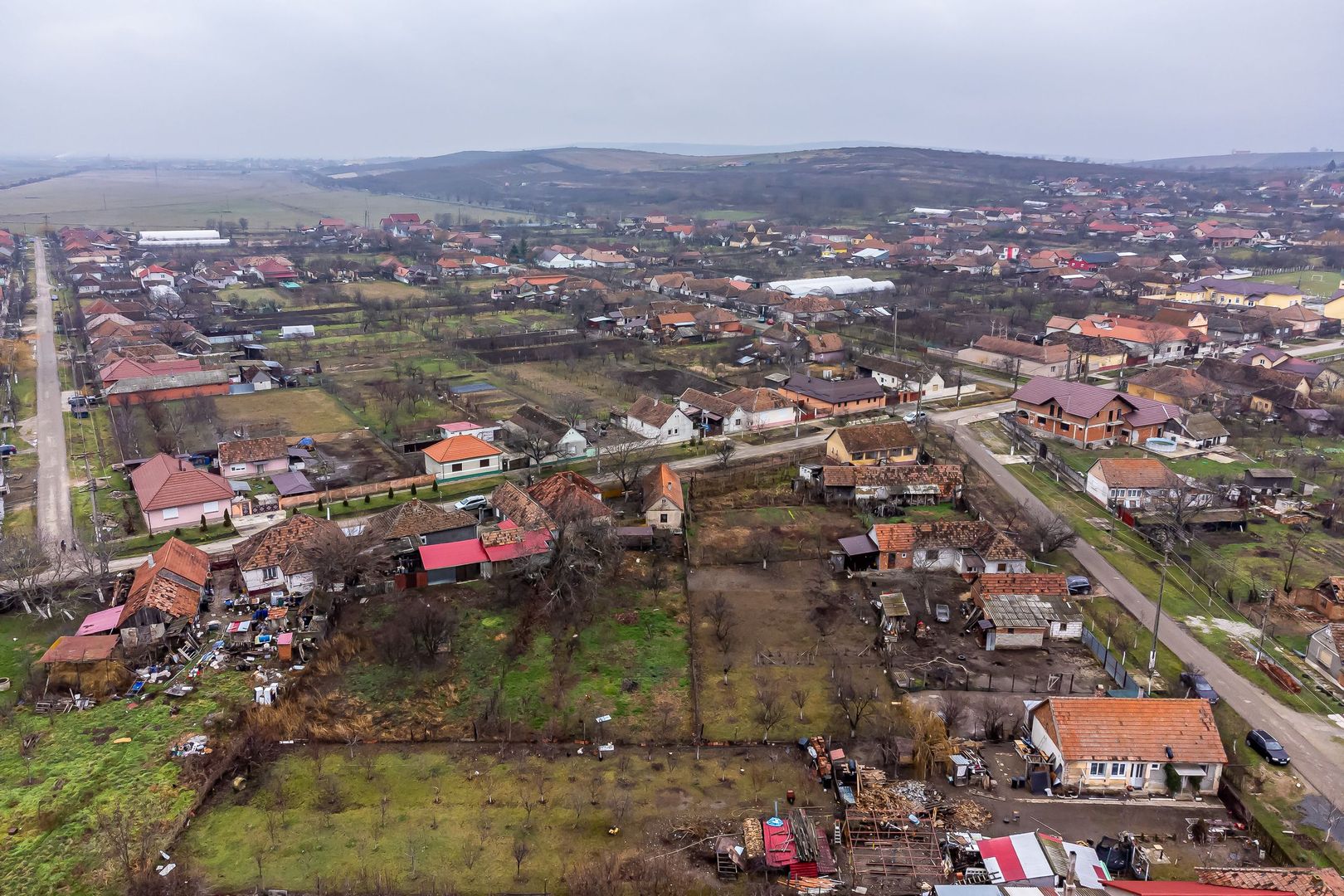 Casă cu grădină imensă localitatea Mâsca - Poză 4