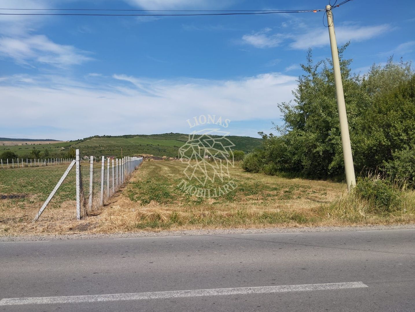 Teren intravilan 2700 mp cu uitlitati-Parcelabil-pretabil case-Jelna - Poză 1