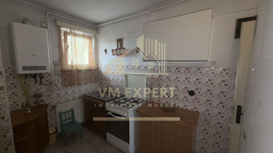APARTAMENT 2 CAMERE ETAJ 4 ZONA ULTRACENTRALĂ CAMPULUNG - Poză 32
