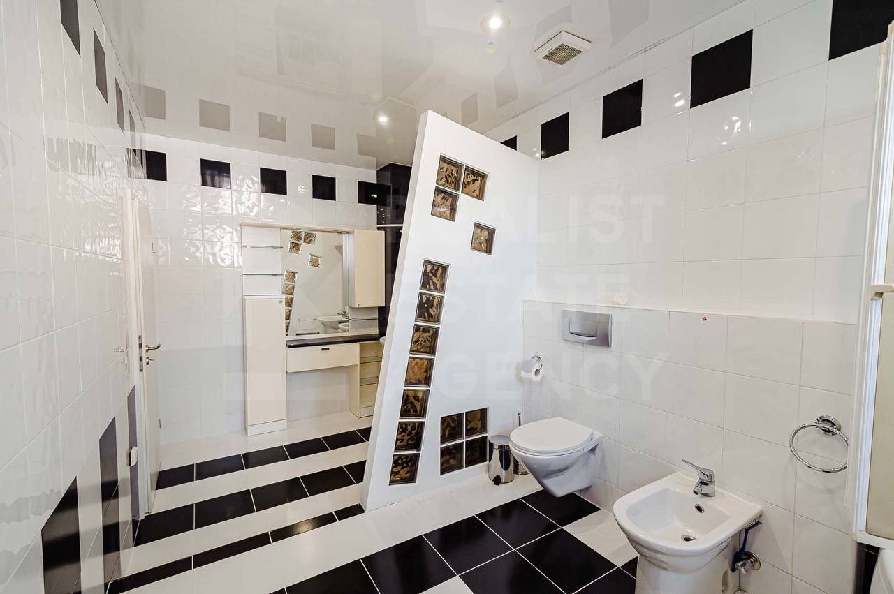 Chirie, apartament, 4 camere, str. Mihai Eminescu, Centru - Poză 10