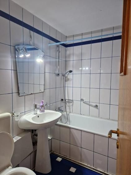 De inchiriat apartament cu 3 camere , Oltenitei sector4 - Poză 13