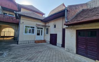 CASA DE VANZARE CENTRU - Poză 7