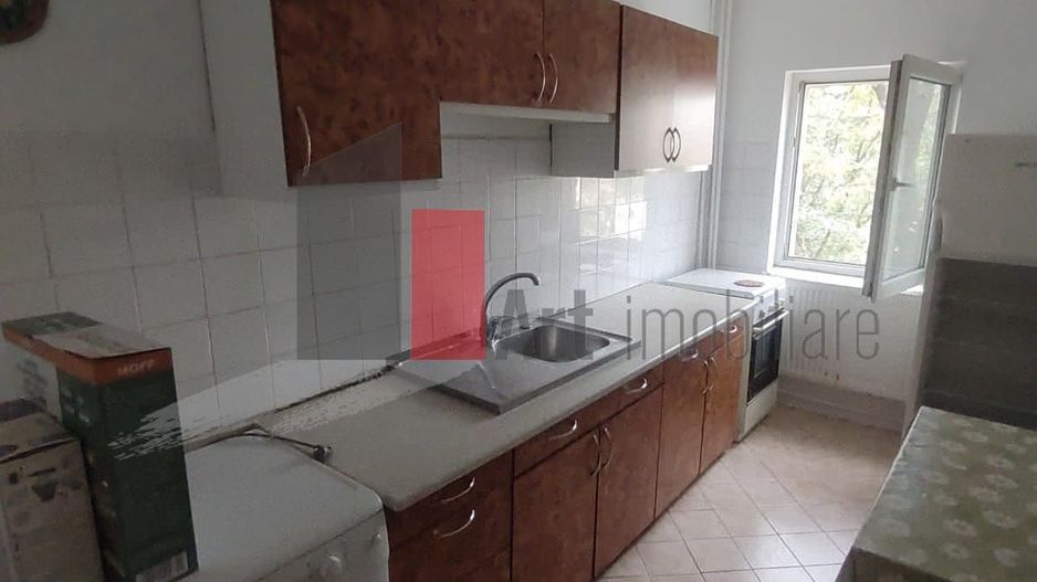 Închiriere 2 camere Calea Văcărești - Poză 1