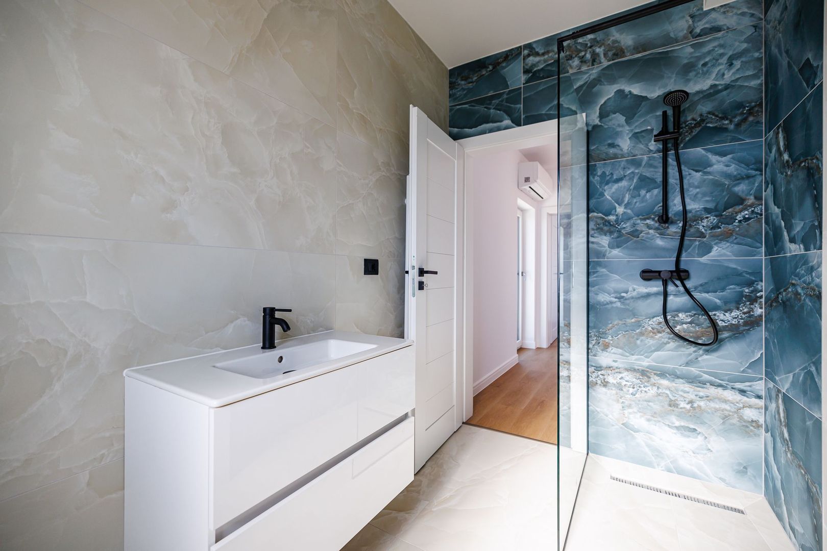 Apartament tip penthouse 2 camere | Terasa 41 mp | Mehala | Comision 0 - Poză 14
