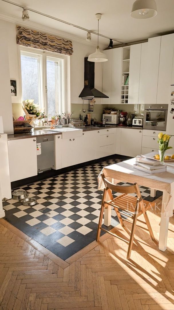 Apartament spatios cu 3 camere in zona strazii Horea - Poză 1