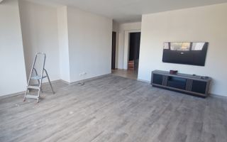 Titan_Apartament 2 camere_70 mp._nemobilat_pretabil birou - Poză 1