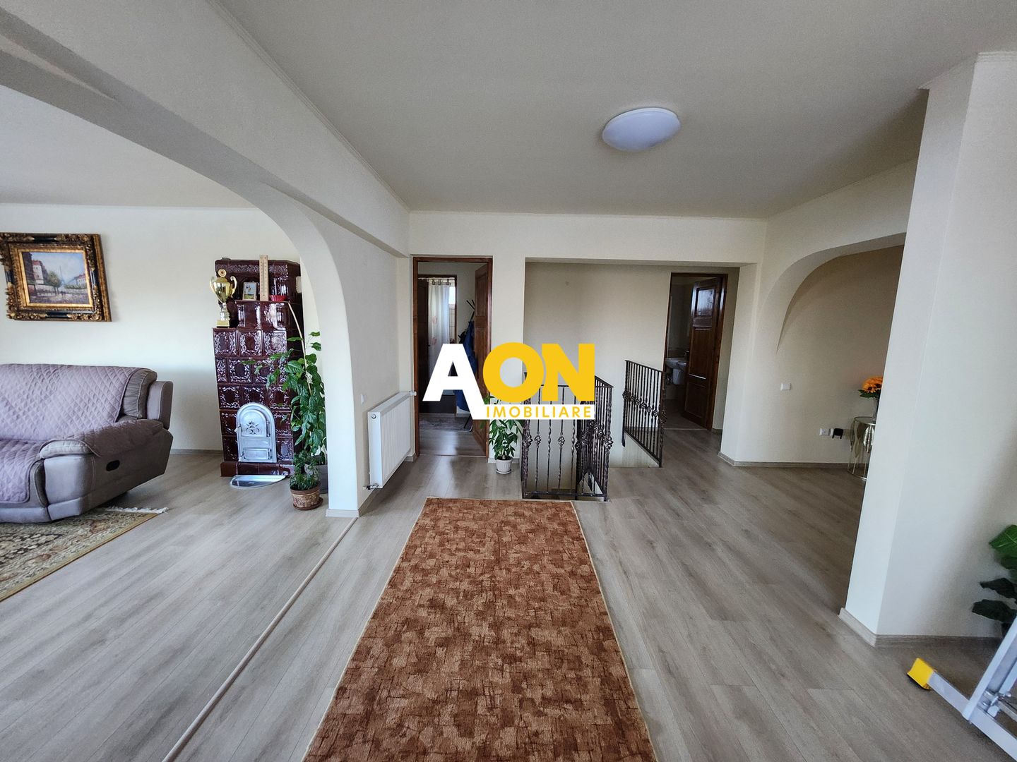 De vanzare casa 6 camere 8142 mp teren in Oarda de Sus - Poză 8