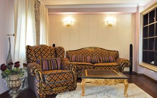 3 Camere,  Natiunile Unite - Palatul Parlamentului, Mobilat lux - Poză 1